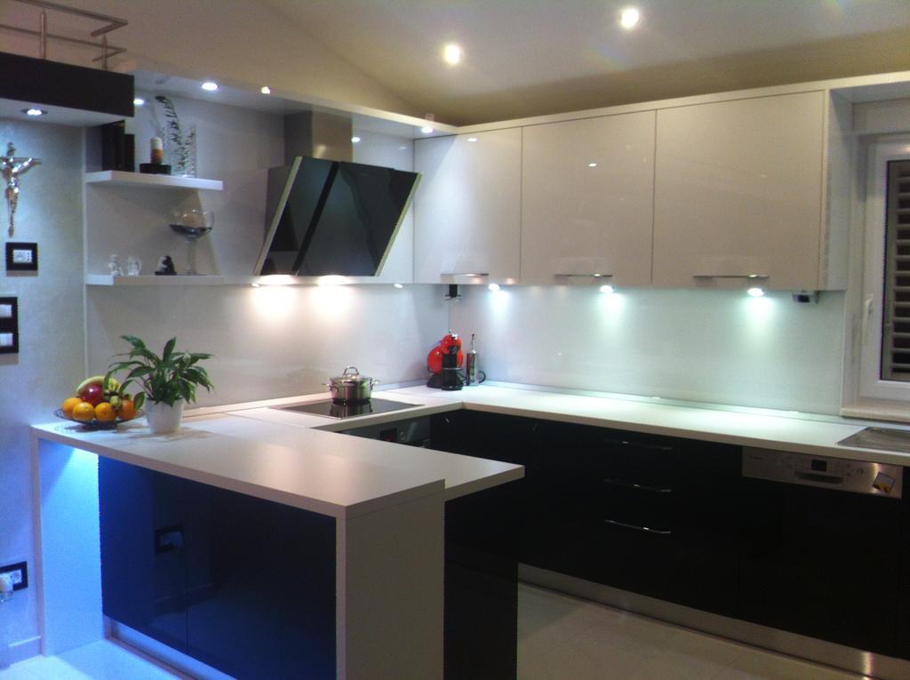 Dream Apartment Подстрана Экстерьер фото